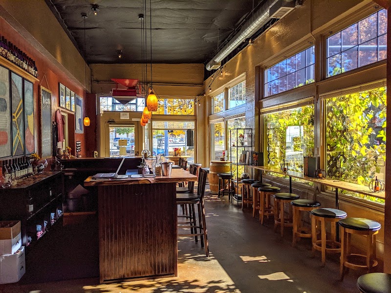 Photo of Burnt Bridge Cellars