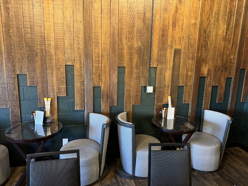 Photo of Willow Run Vineyard tasting room