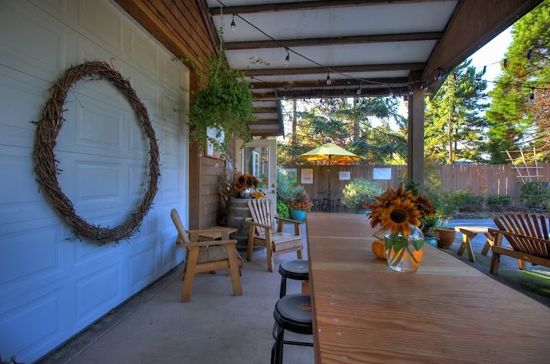 Photo of Bainbridge Vineyards