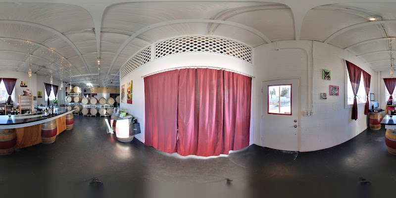 Photo of WineGirl Wines, Lake Chelan