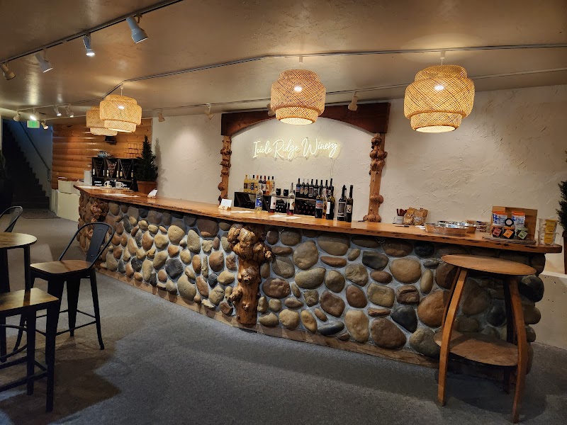 Photo of Icicle Ridge Winery: Downtown