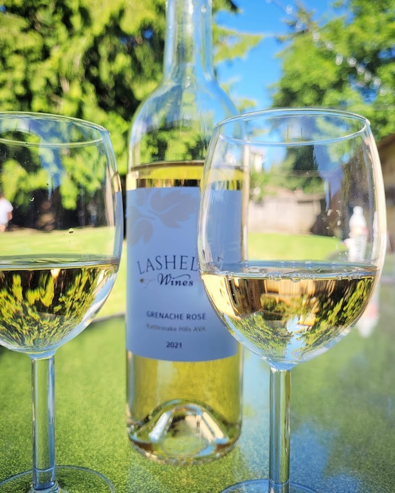 Photo of LaShellé Wines