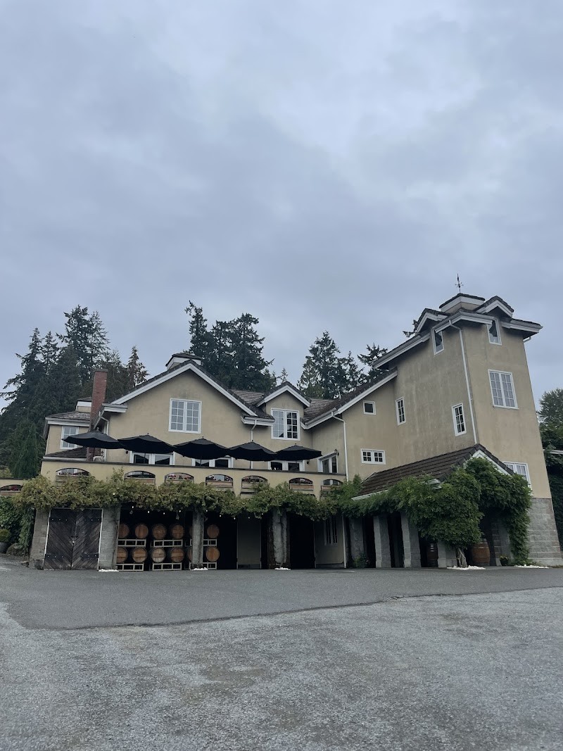 Photo of Chateau Lill featuring Lill Family Wines