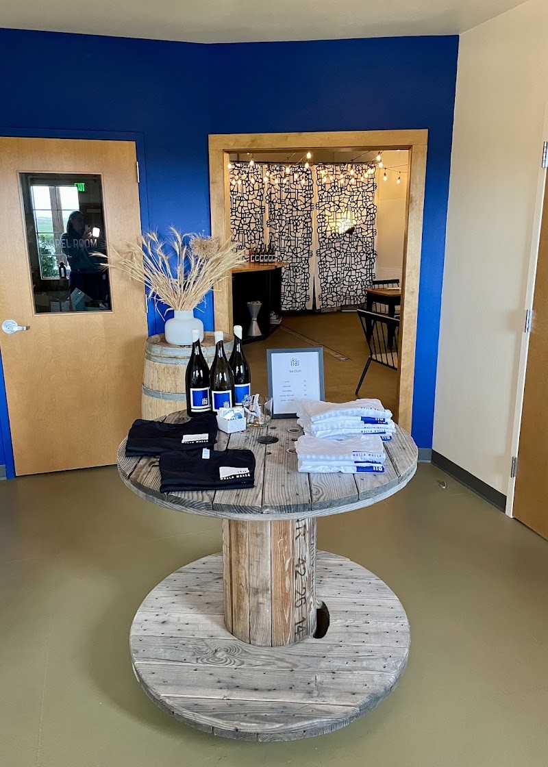 Photo of itä wines